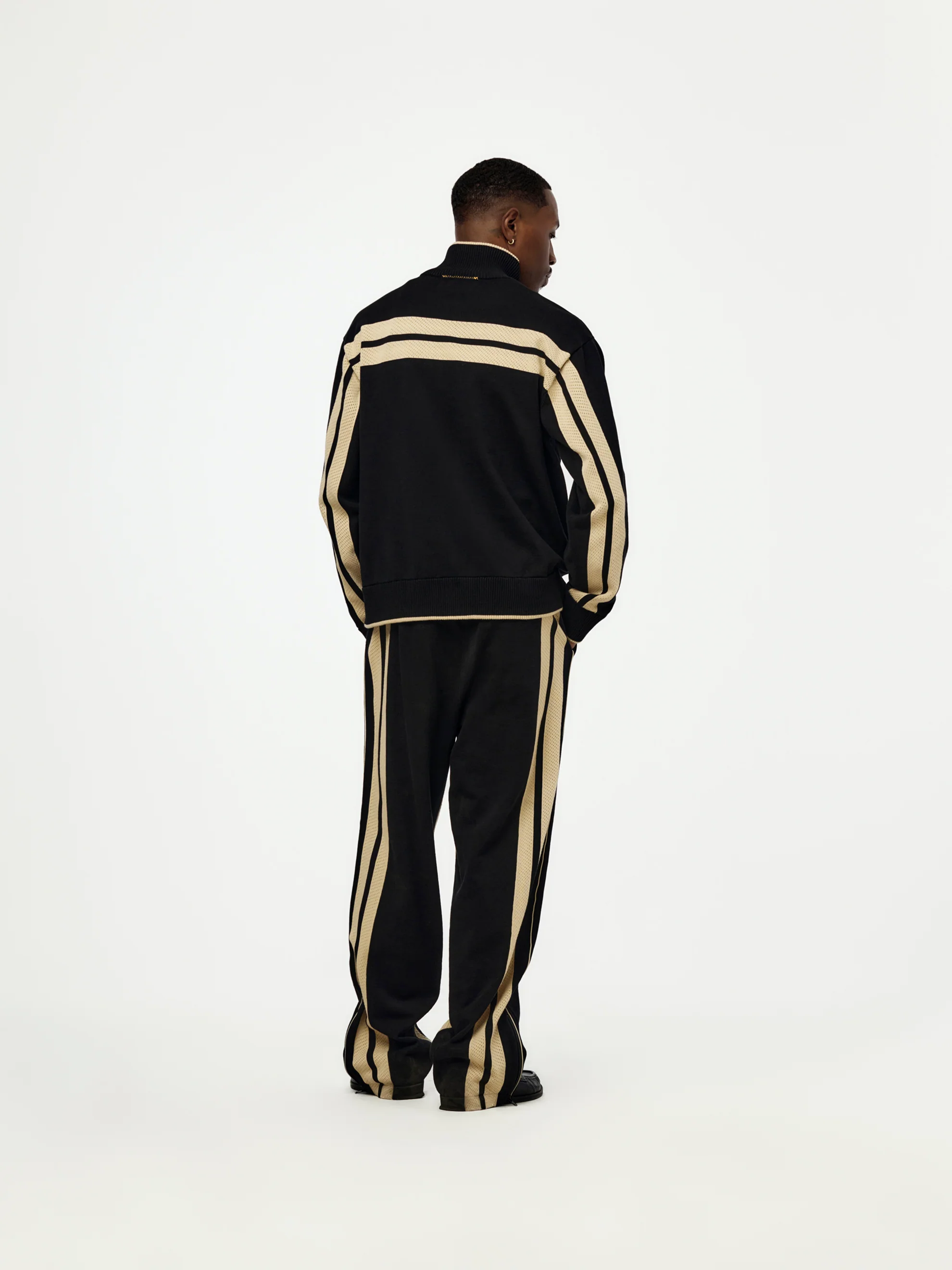 EDGEHILL JACKET (BLACK) - Image 5