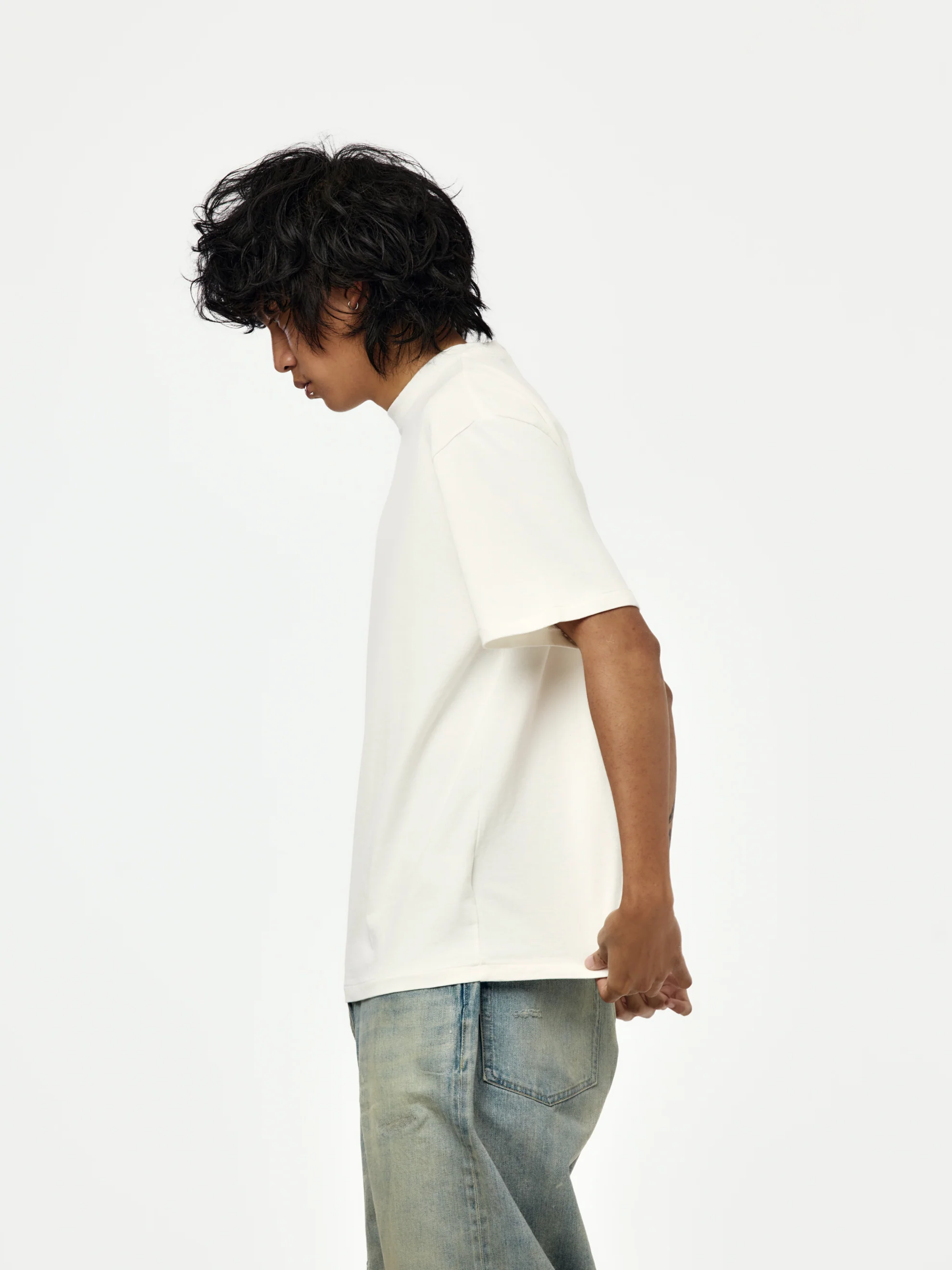 Heavy Weight T-Shirt (WHITE) (SIS) - Image 2