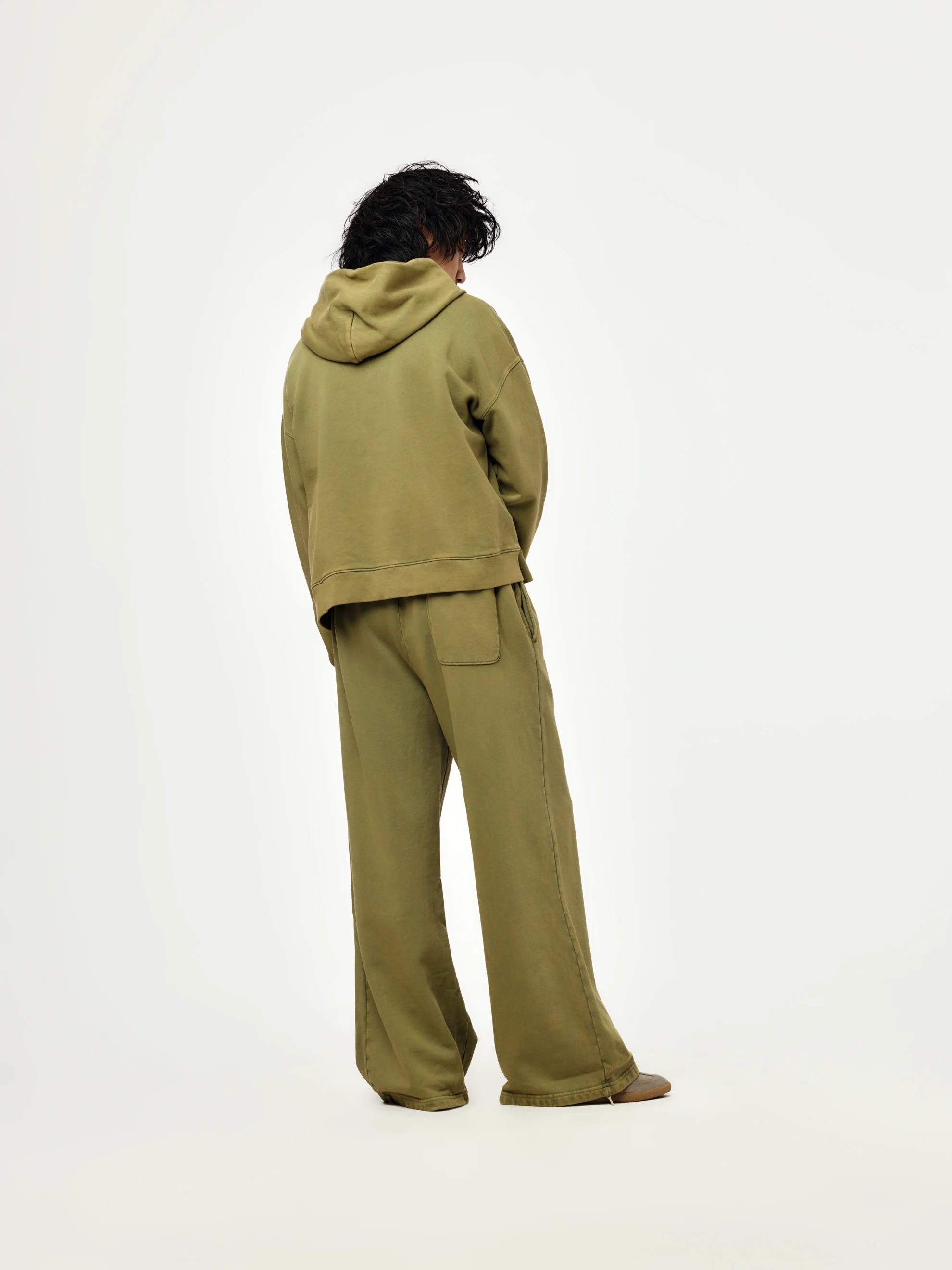 wide leg sweatpants (washed green olive) - Image 5